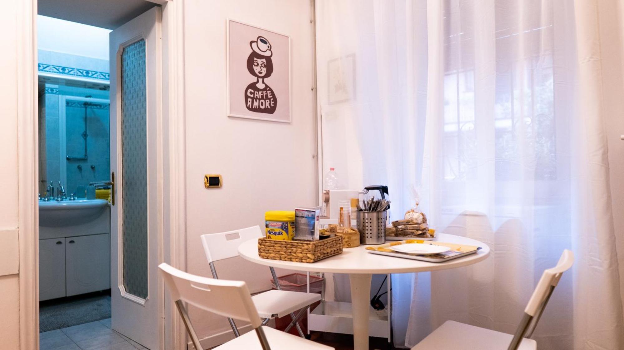 Casa Raffaella, Comodo E Tipico Bilocale Nel Centro Di Milano ภายนอก รูปภาพ